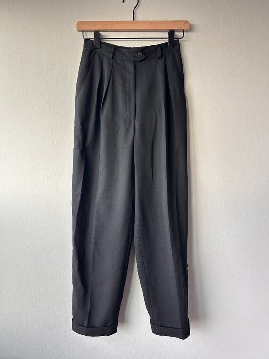 Lauren Ralph Lauren Pants - Vintage Lauren Ralph Lauren Petite 100% Worsted Wool Pleated Cuffed Pants Black